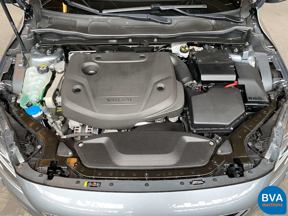 Volvo V40 2.0 D2 Nordic+ Facelift, PK-783-J.