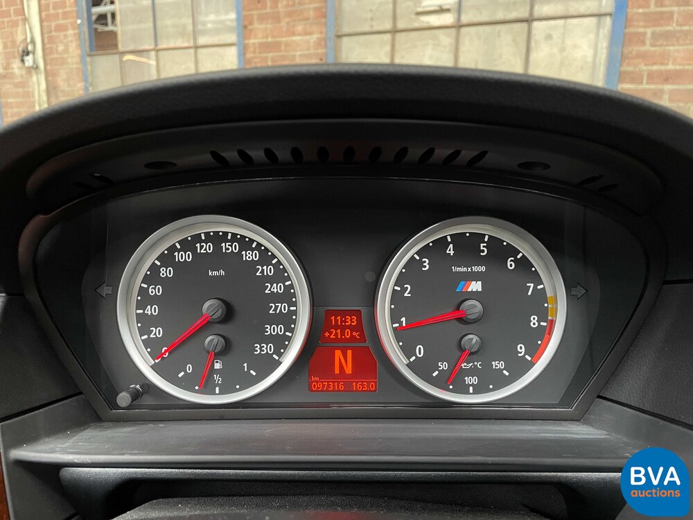 BMW M5 5.0 V10 E60 507pk 5-serie 2005 -YOUNGTIMER-, J-709-BP