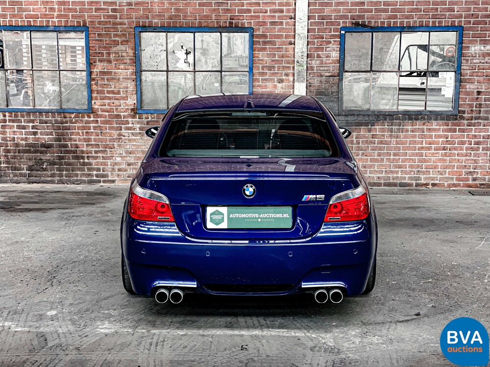BMW M5 5.0 V10 E60 507pk 5-serie 2005 -YOUNGTIMER-, J-709-BP