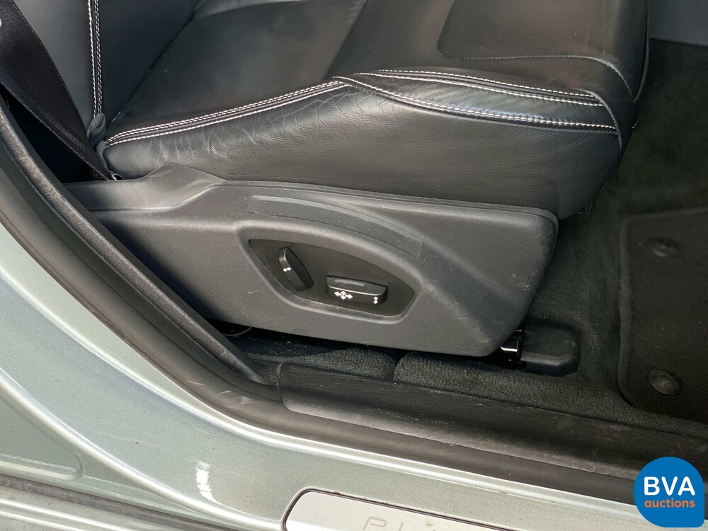 Volvo V60 2.4 D6 AWD Plug-In Hybrid Summum 2013 -Origineel NL-, 8-SKS-97