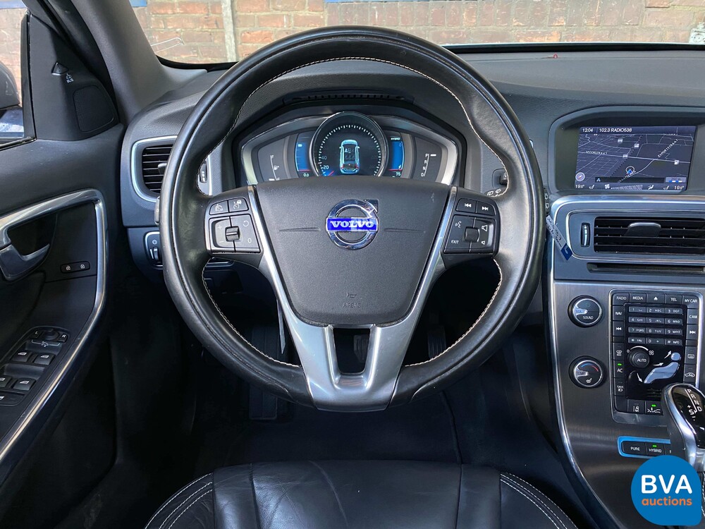 Volvo V60 2.4 D6 AWD Plug-In Hybrid Summum 2013 -Origineel NL-, 8-SKS-97