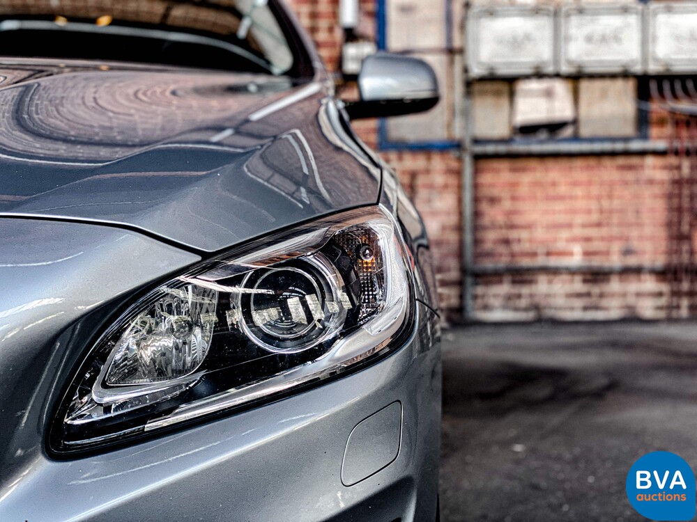 Volvo V60 2.4 D6 AWD Plug-In Hybrid Summum 2013 -Origineel NL-, 8-SKS-97