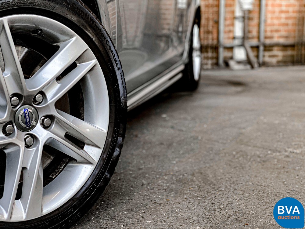 Volvo V60 2.4 D6 AWD Plug-In Hybrid Summum 2013 -Origineel NL-, 8-SKS-97