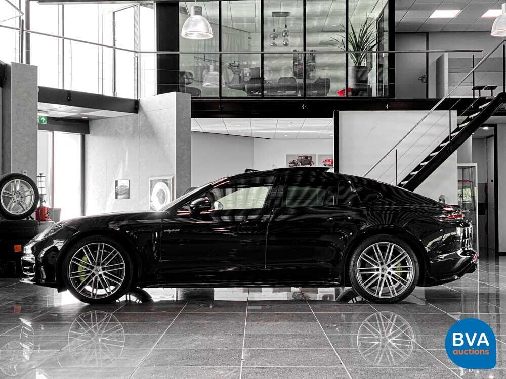 Porsche Panamera 2.9 V6 Bi-Turbo Plug-In Hybrid PDK 462pk Sport-Chrono 2018.