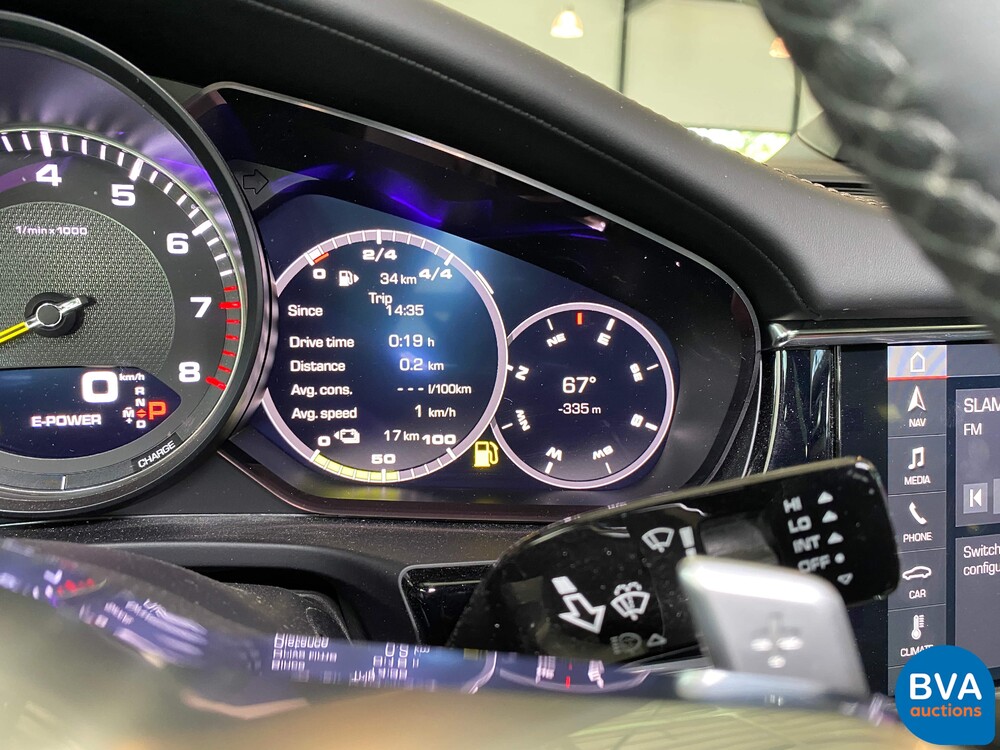 Porsche Panamera 2.9 V6 Bi-Turbo Plug-In Hybrid PDK 462pk Sport-Chrono 2018.