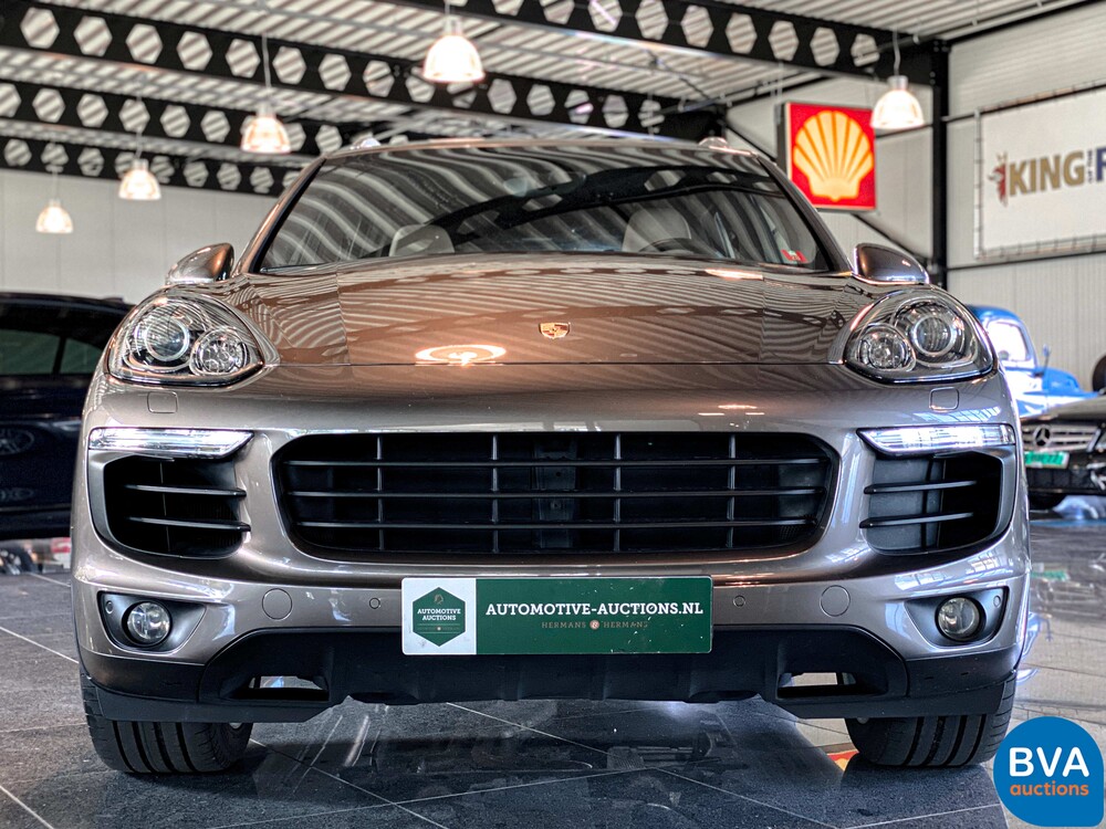 Porsche Cayenne 3.0 S E-Hybrid 462pk 2015 Plug-in Hybride -Org NL- 8-ZHF-83