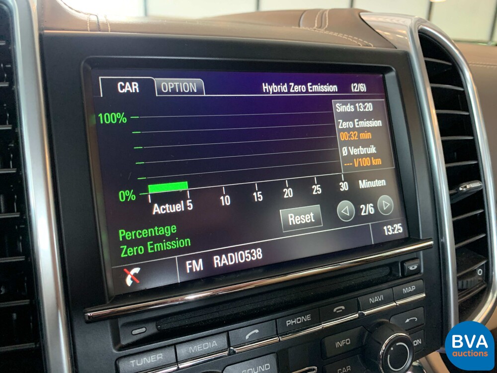 Porsche Cayenne 3.0 S E-Hybrid 462pk 2015 Plug-in Hybride -Org NL- 8-ZHF-83