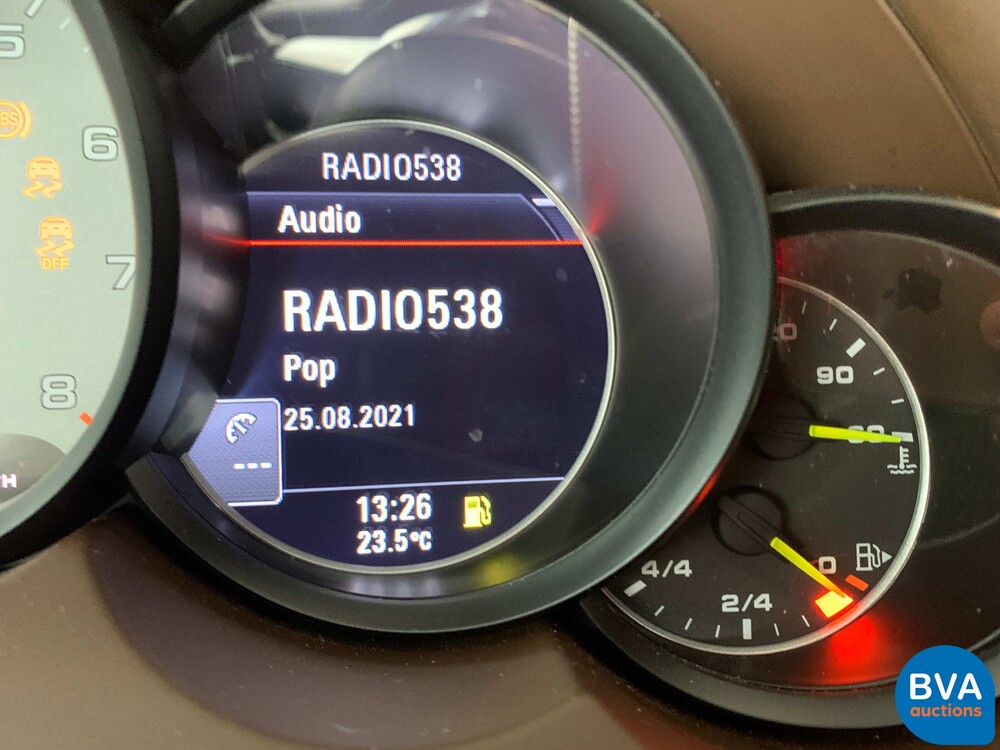Porsche Cayenne 3.0 S E-Hybrid 462pk 2015 Plug-in Hybride -Org NL- 8-ZHF-83