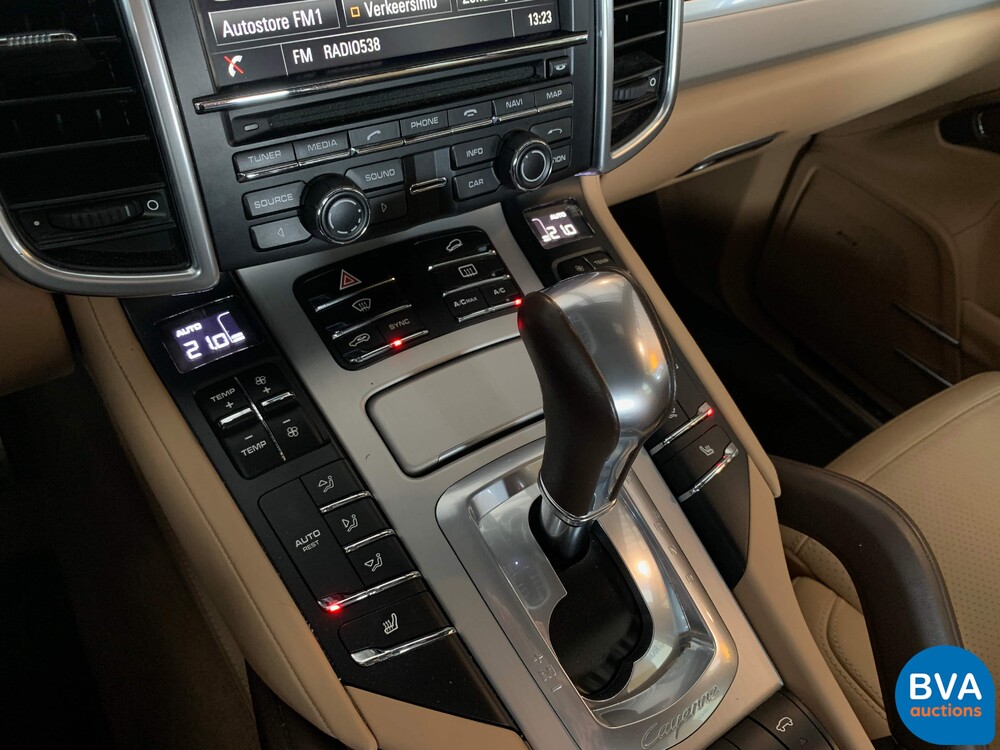 Porsche Cayenne 3.0 S E-Hybrid 462pk 2015 Plug-in Hybride -Org NL- 8-ZHF-83
