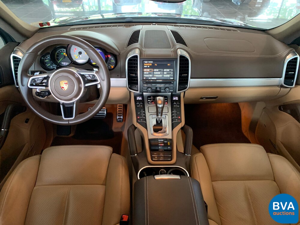 Porsche Cayenne 3.0 S E-Hybrid 462pk 2015 Plug-in Hybride -Org NL- 8-ZHF-83