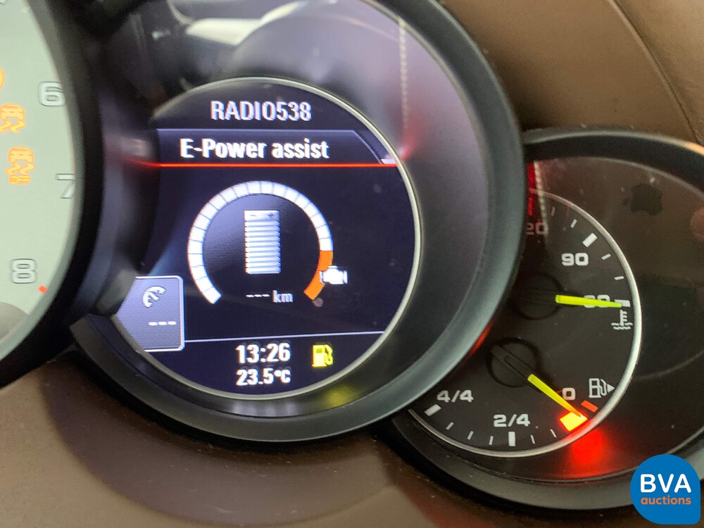 Porsche Cayenne 3.0 S E-Hybrid 462pk 2015 Plug-in Hybride -Org NL- 8-ZHF-83