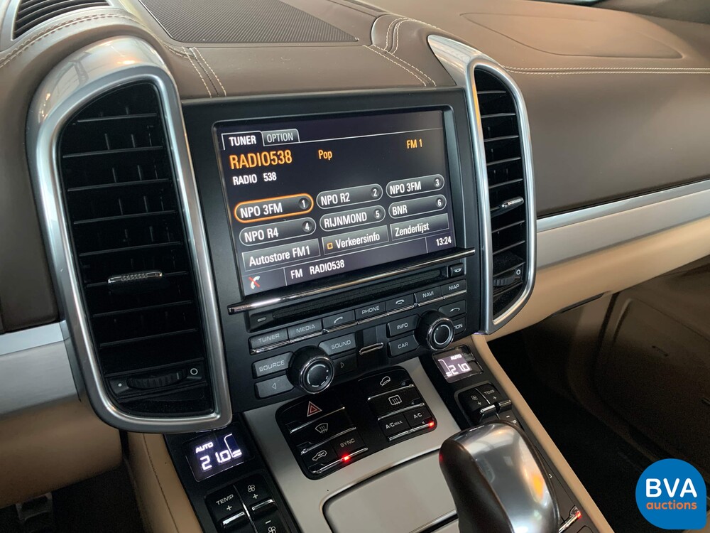 Porsche Cayenne 3.0 S E-Hybrid 462pk 2015 Plug-in Hybride -Org NL- 8-ZHF-83