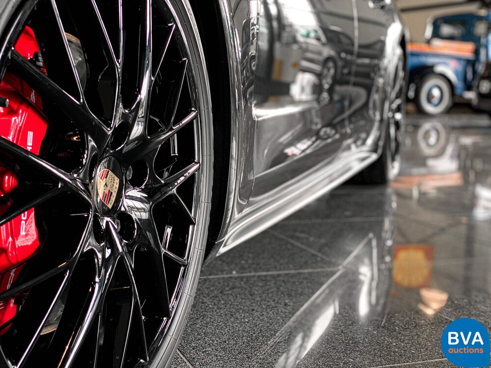 Porsche Panamera 4.0 GTS Sportchrono 460pk 2019, NL-kenteken