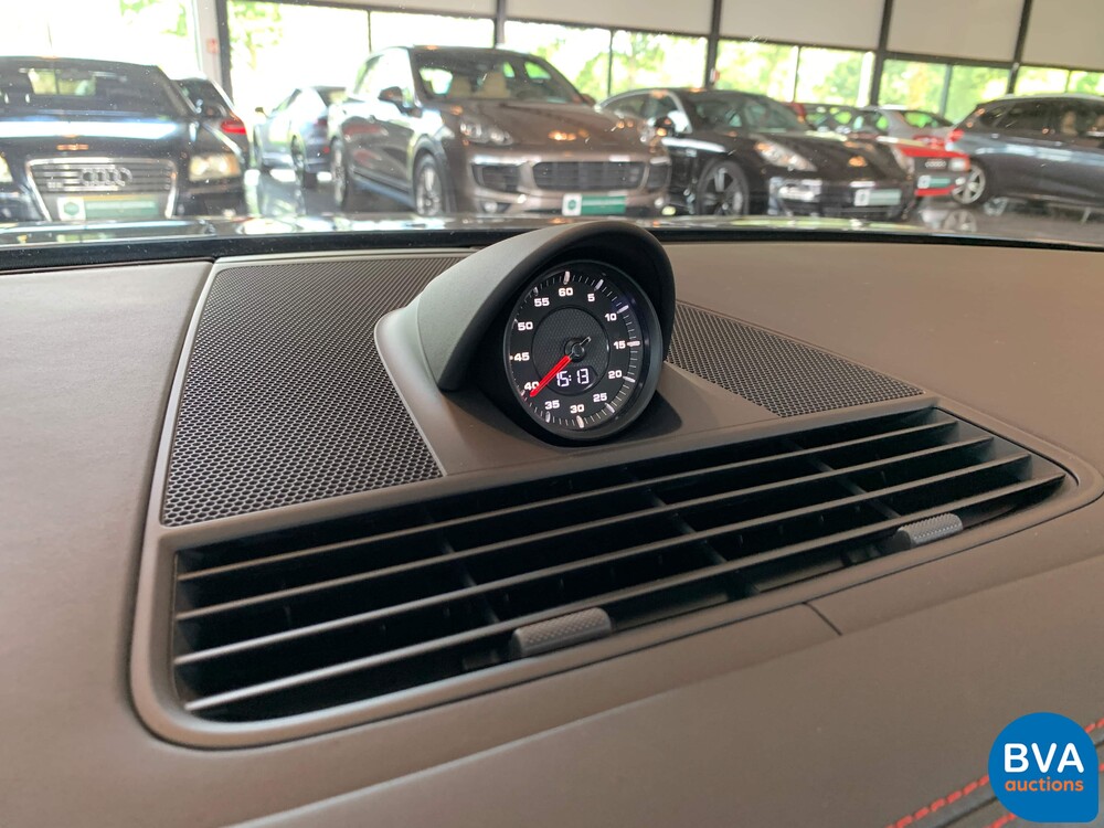 Porsche Panamera 4.0 GTS Sportchrono 460pk 2019, NL-kenteken