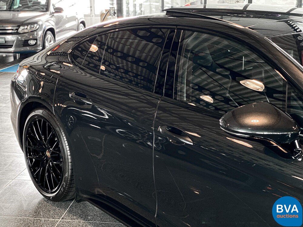 Porsche Panamera 4.0 GTS Sportchrono 460pk 2019, NL-kenteken