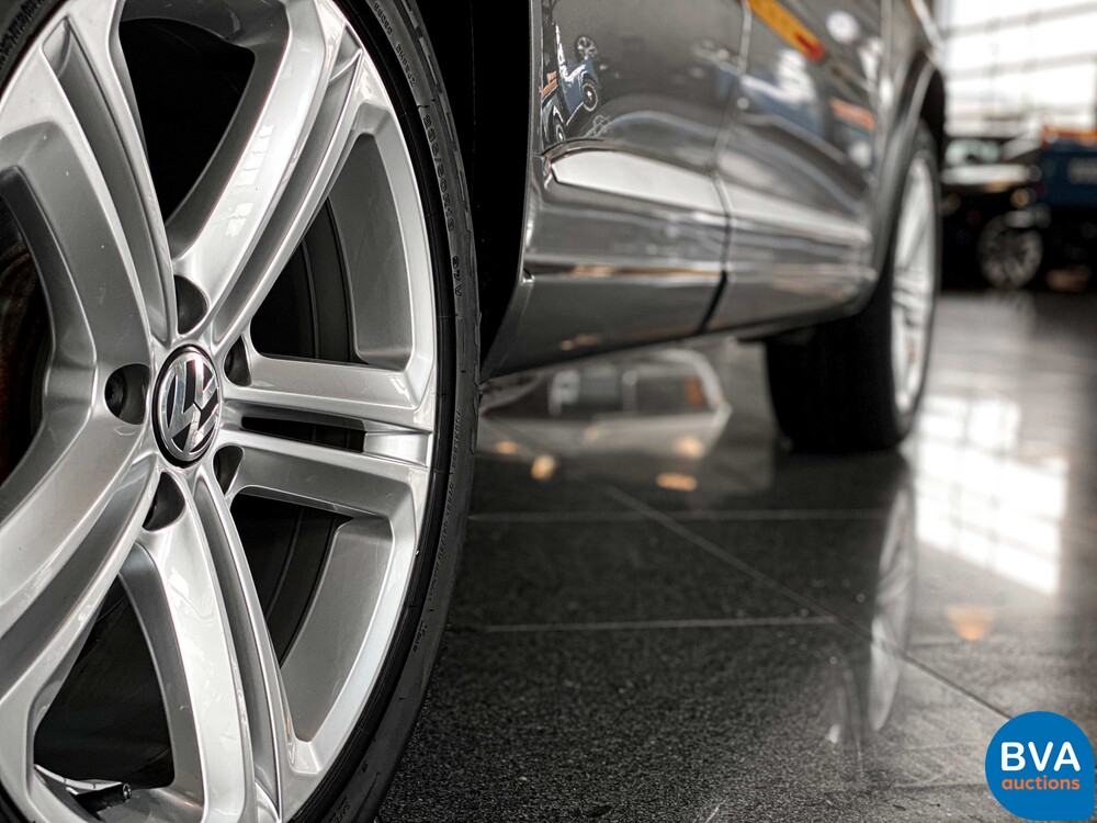 Volkswagen Tiguan 1.4 TSI R-Line Edition 150hp 2015 -Org. NL-, HD-114-G.