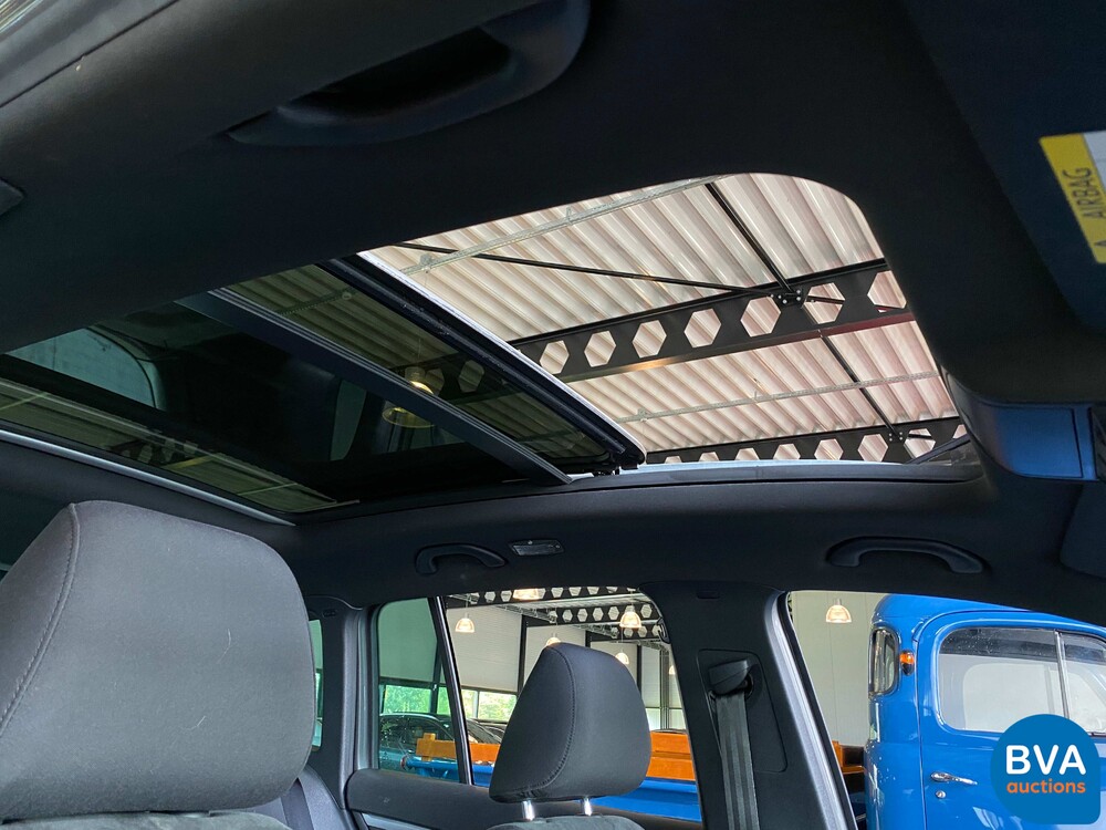 Volkswagen Tiguan 1.4 TSI R-Line Edition 150hp 2015 -Org. NL-, HD-114-G.