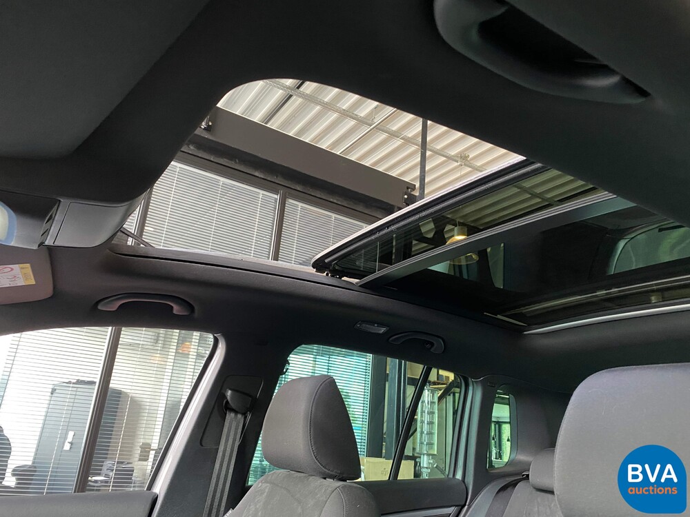 Volkswagen Tiguan 1.4 TSI R-Line Edition 150hp 2015 -Org. NL-, HD-114-G.