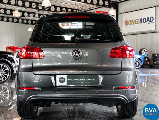 Volkswagen Tiguan 1.4 TSI R-Line Edition 150PS 2015 -Org. NL-, HD-114-G.
