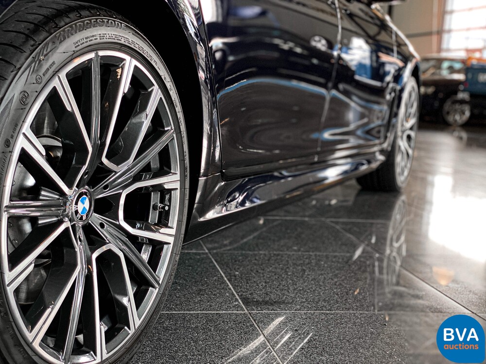 BMW 740Li xDrive High Executive M-Sport 7er LANG 333PS 2021 -GARANTIE-, L-303-RB.