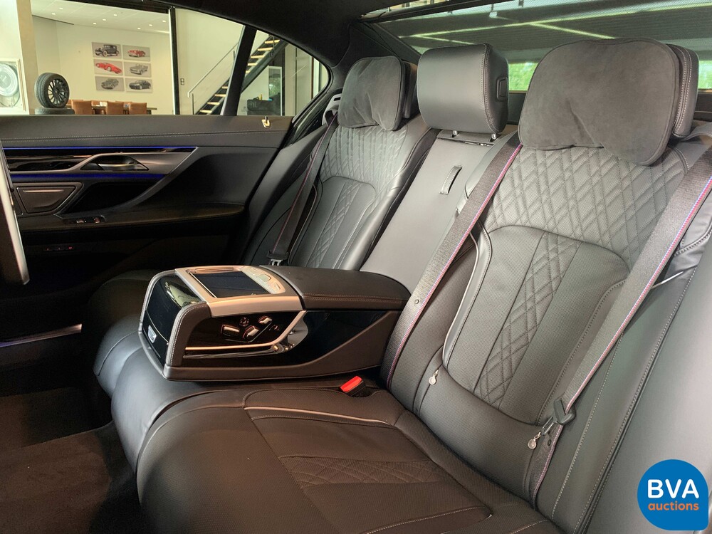 BMW 740Li xDrive High Executive M-Sport 7er LANG 333PS 2021 -GARANTIE-, L-303-RB.