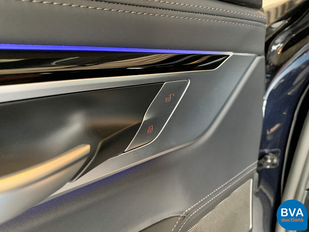 BMW 740Li xDrive High Executive M-Sport 7er LANG 333PS 2021 -GARANTIE-, L-303-RB.