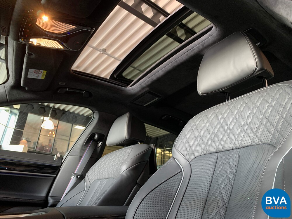BMW 740Li xDrive High Executive M-Sport 7er LANG 333PS 2021 -GARANTIE-, L-303-RB.