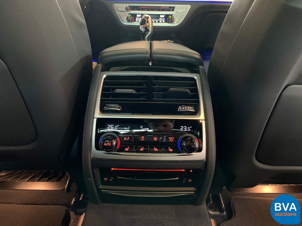 BMW 740Li xDrive High Executive M-Sport 7er LANG 333PS 2021 -GARANTIE-, L-303-RB.