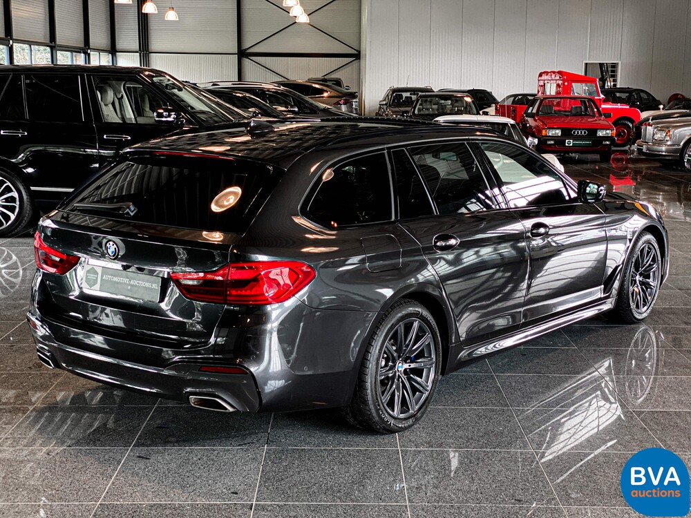 BMW 530d 5-serie Touring High Executive M-sport 265pk 2018, ZT-686-P