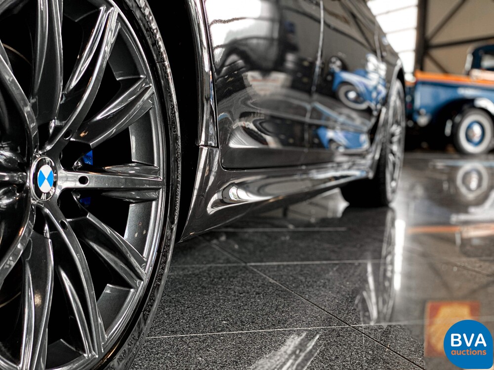 BMW 530d 5-serie Touring High Executive M-sport 265pk 2018, ZT-686-P