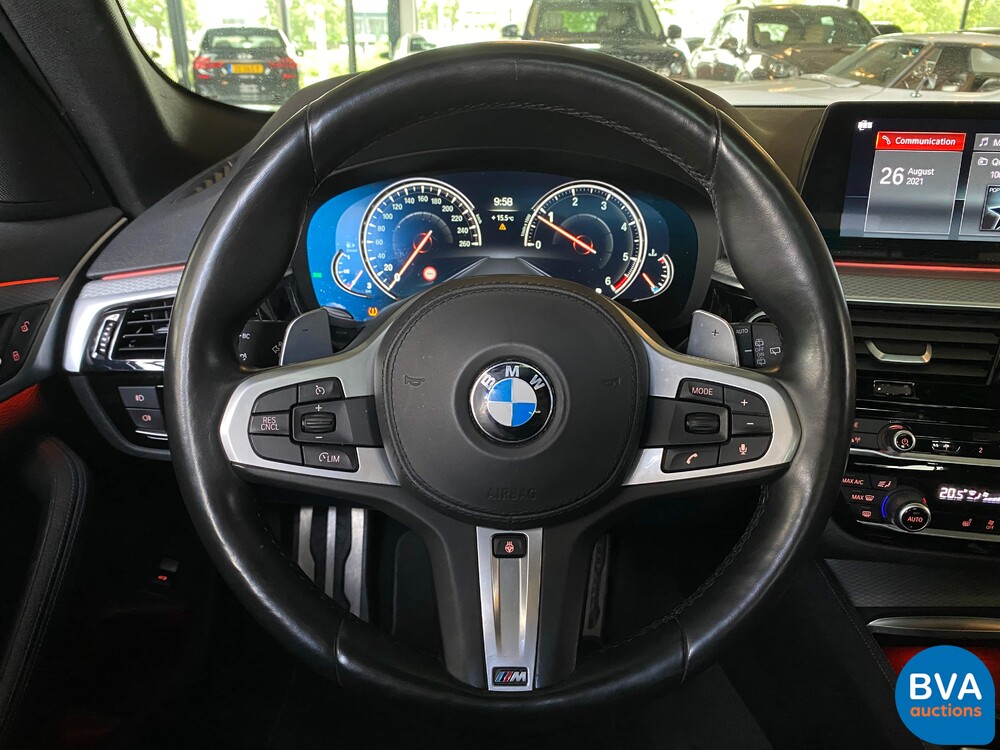 BMW 530d 5-serie Touring High Executive M-sport 265pk 2018, ZT-686-P