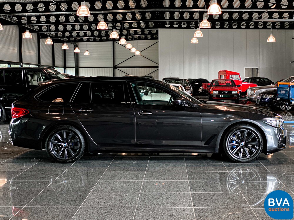 BMW 530d 5-serie Touring High Executive M-sport 265pk 2018, ZT-686-P