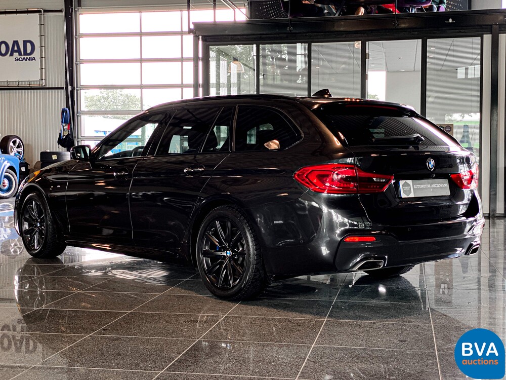 BMW 530d 5-serie Touring High Executive M-sport 265pk 2018, ZT-686-P