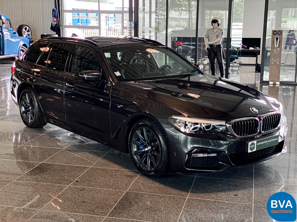 BMW 530d 5-serie Touring High Executive M-sport 265pk 2018, ZT-686-P