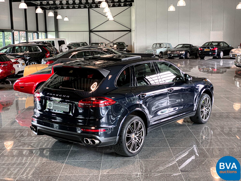 Porsche Cayenne 3.0 S E-Hybrid 462pk 2014, -Org NL- 8-XZR-10.