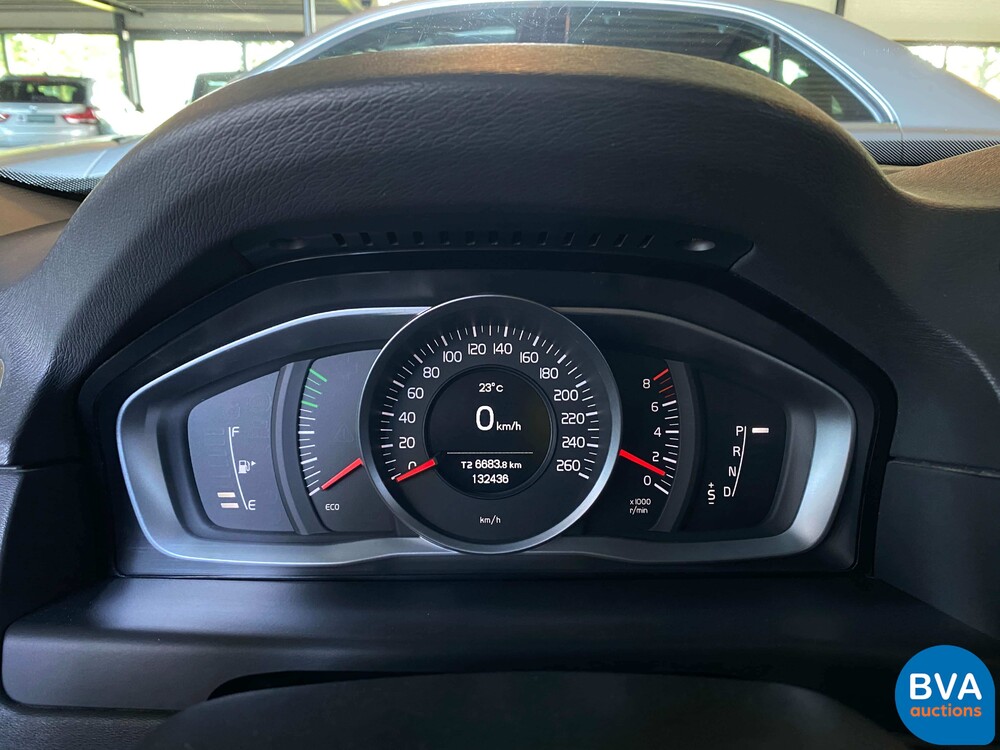 Volvo V70 2.0 T5 Kinetic 245pk 2015, RV-417-T