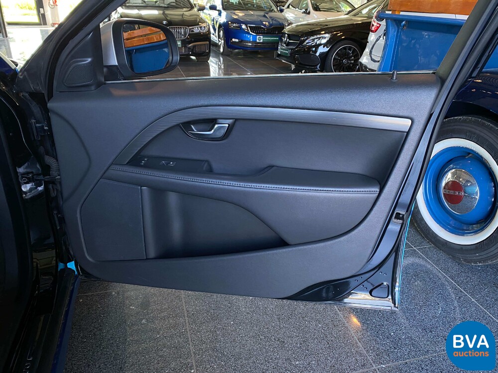 Volvo V70 2.0 T5 Kinetic 245pk 2015, RV-417-T