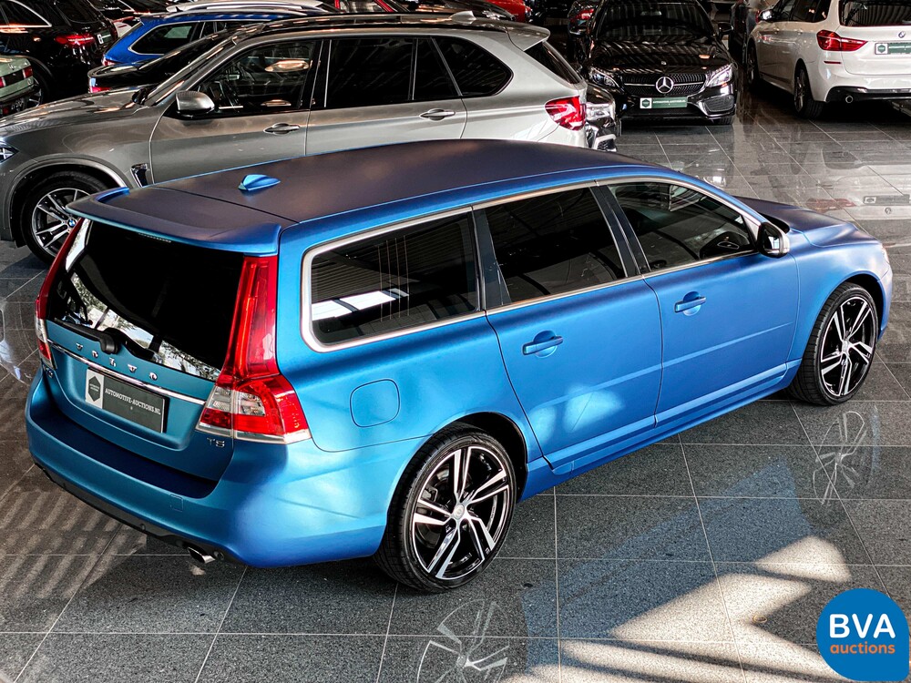 Volvo V70 2.0 T5 Kinetic 245pk 2015, RV-417-T