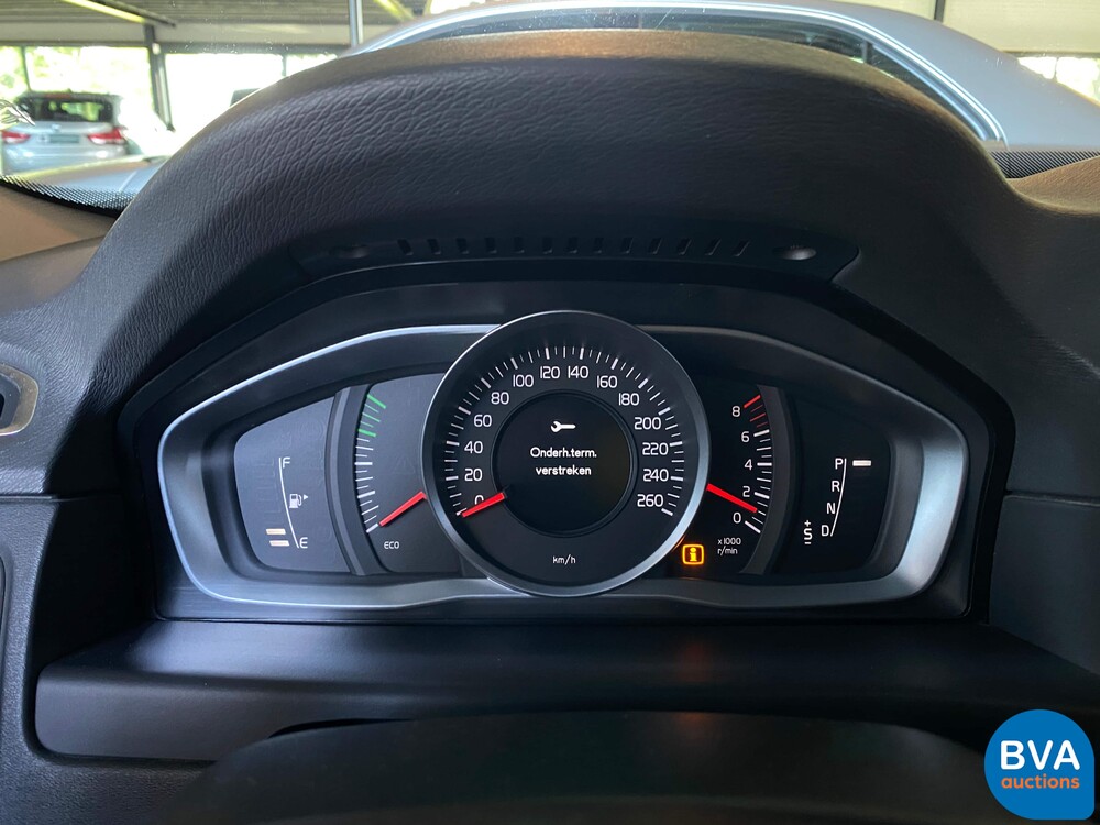 Volvo V70 2.0 T5 Kinetic 245pk 2015, RV-417-T