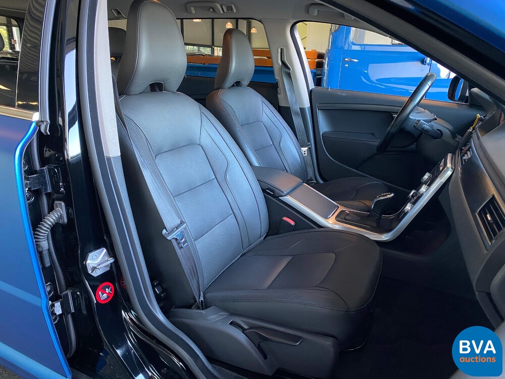 Volvo V70 2.0 T5 Kinetic 245pk 2015, RV-417-T
