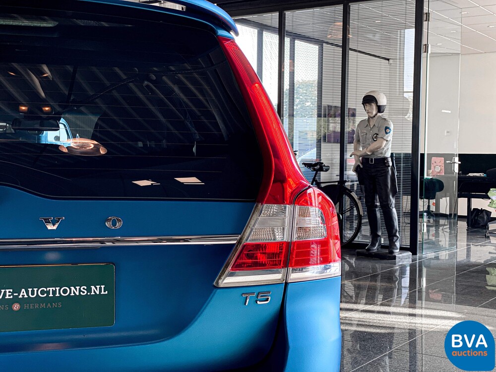 Volvo V70 2.0 T5 Kinetic 245pk 2015, RV-417-T