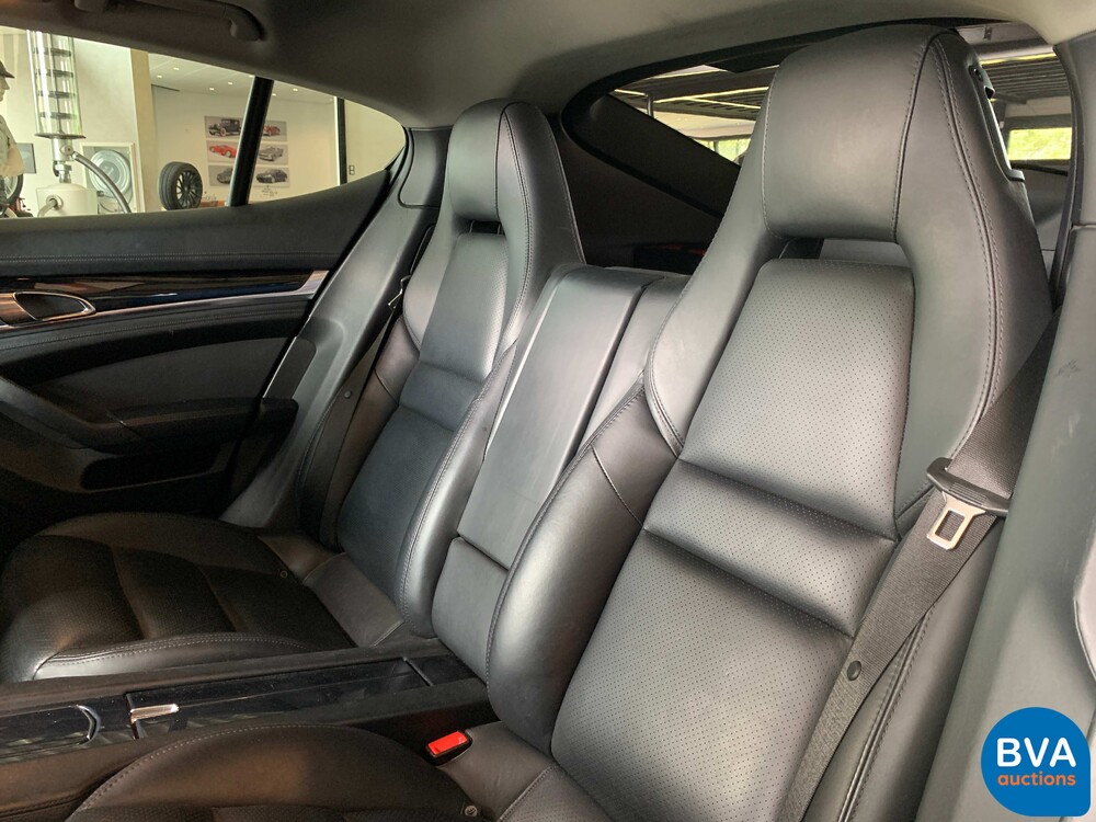 Porsche Panamera3.0 V6 S-Hybrid 3.0 333 PS 2011 Plug-In Hybrid NW-Modell, 27-ZSP-9.