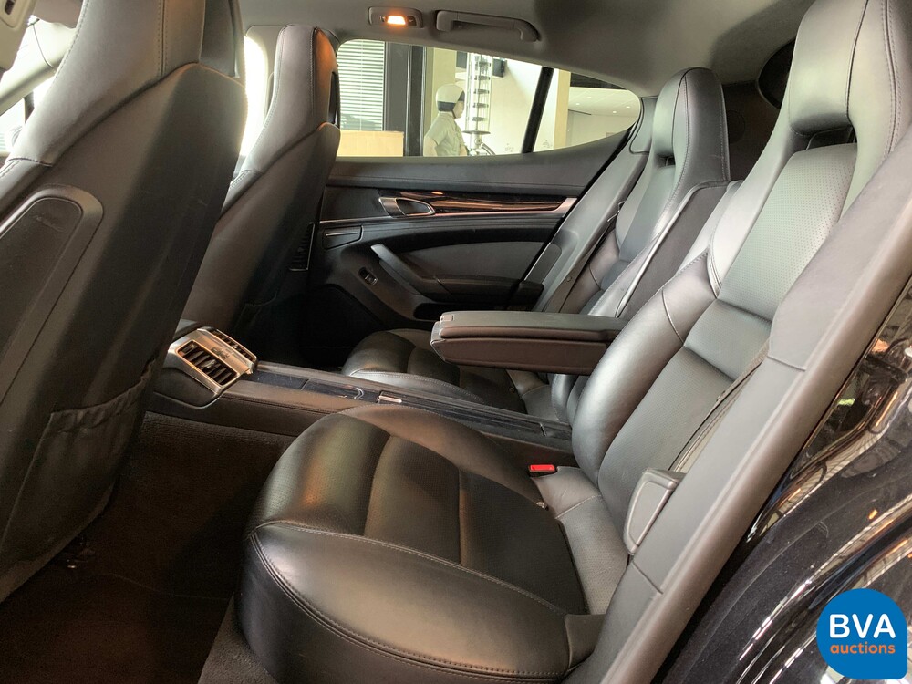 Porsche Panamera3.0 V6 S-Hybrid 3.0 333 PS 2011 Plug-In Hybrid NW-Modell, 27-ZSP-9.