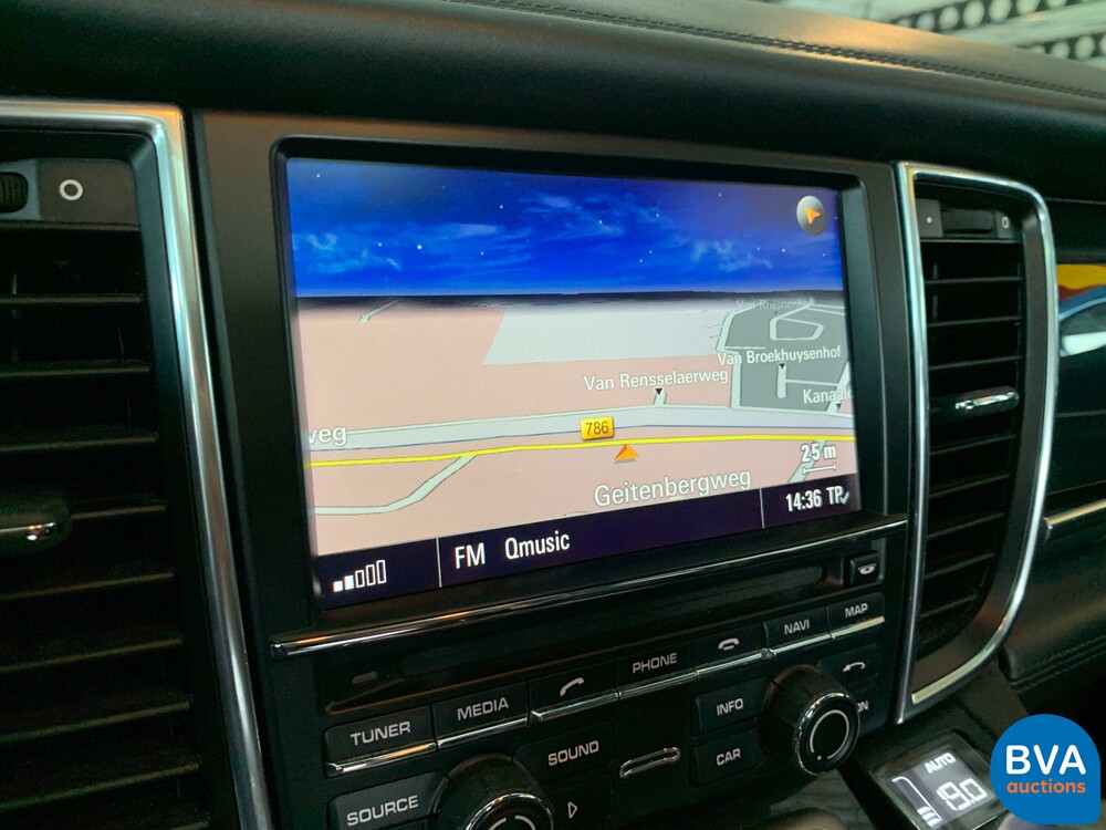 Porsche Panamera3.0 V6 S-Hybrid 3.0 333 PS 2011 Plug-In Hybrid NW-Modell, 27-ZSP-9.