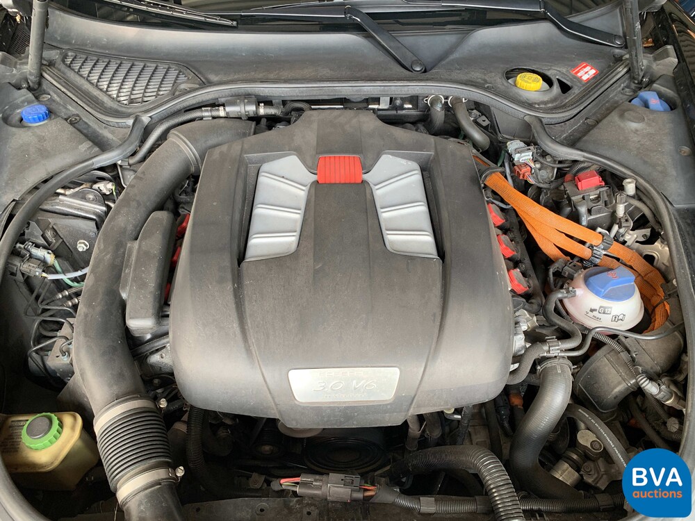 Porsche Panamera3.0 V6 S-Hybrid 3.0 333 PS 2011 Plug-In Hybrid NW-Modell, 27-ZSP-9.