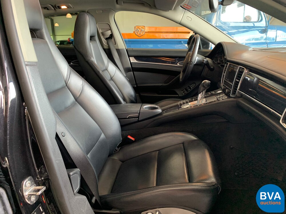 Porsche Panamera3.0 V6 S-Hybrid 3.0 333 PS 2011 Plug-In Hybrid NW-Modell, 27-ZSP-9.