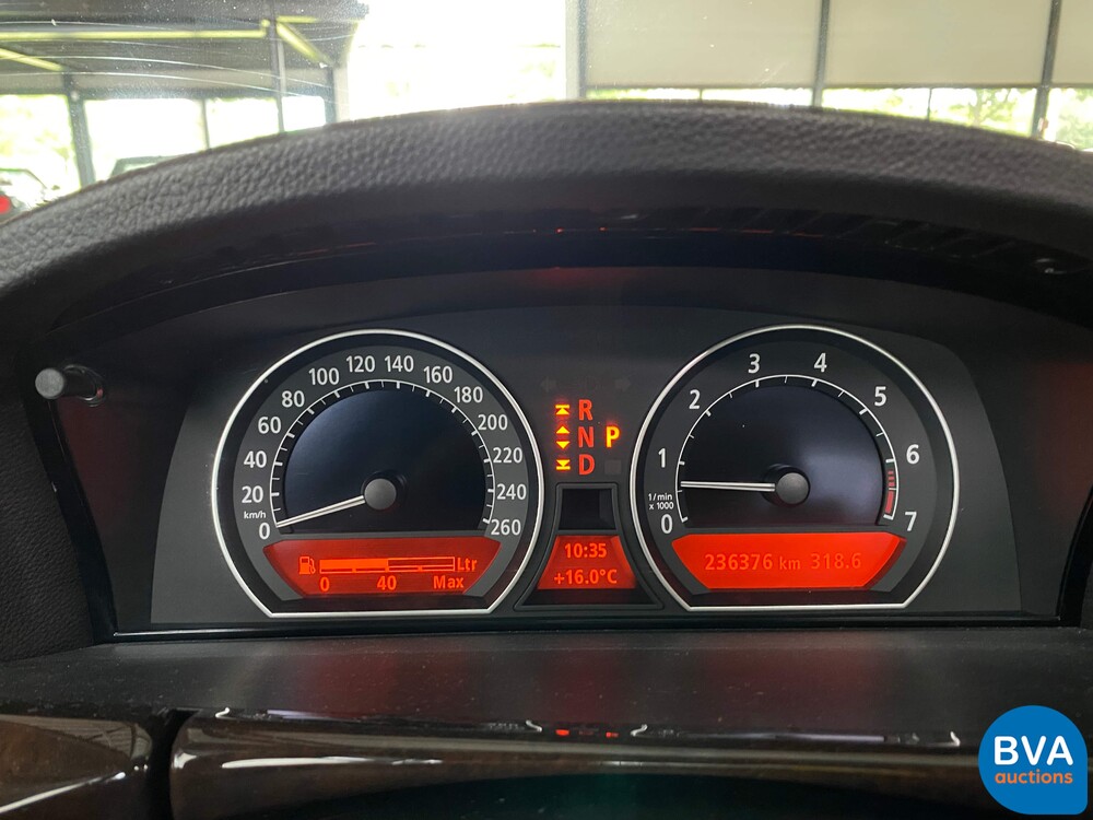 BMW 740i High executive M-sport 7-series 306pk 2005 -Org NL-, 31-RT-XH.