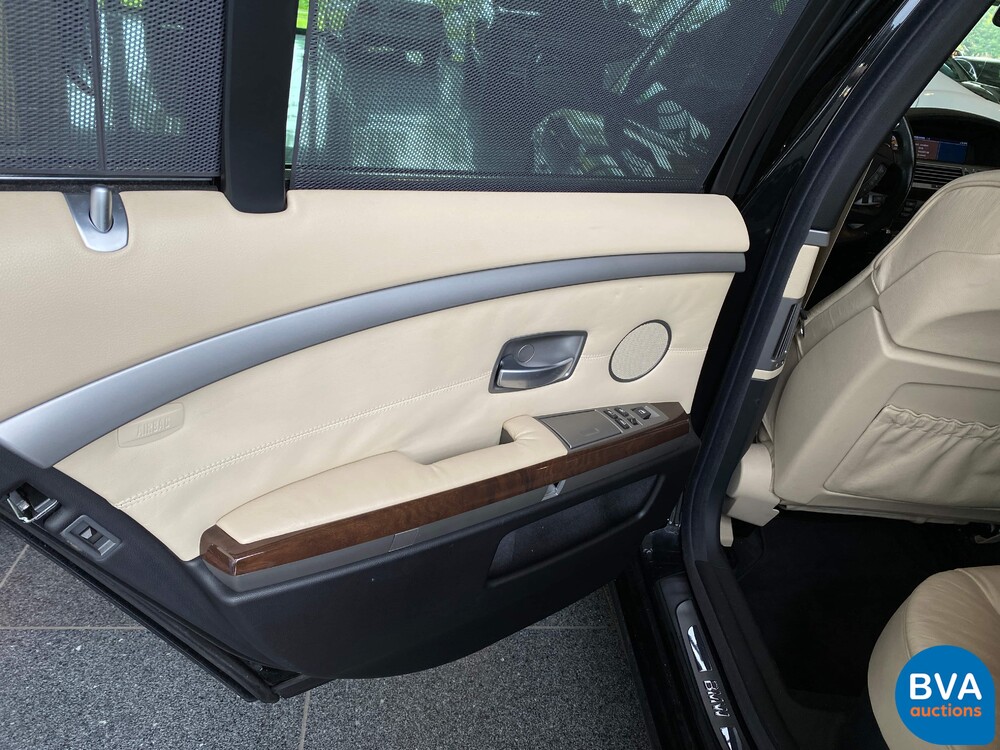 BMW 740i High executive M-sport 7-series 306pk 2005 -Org NL-, 31-RT-XH.