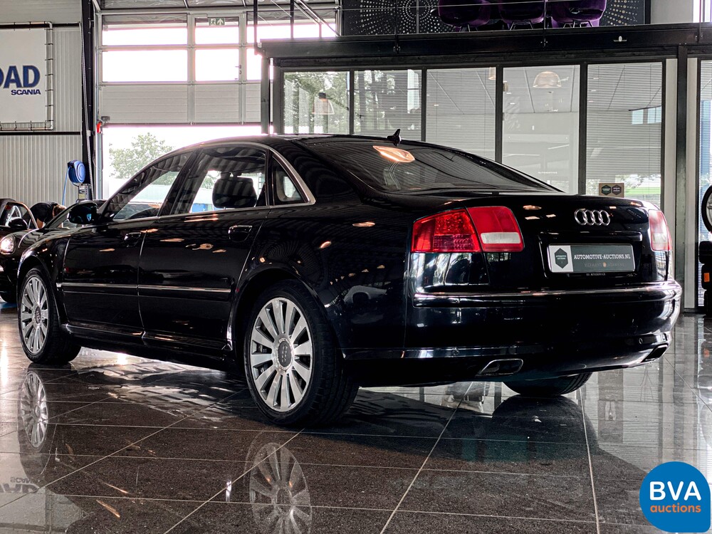 Audi A8 Lang 6.0 W12 Quattro Pro line 450pk 2004, 69-RD-NX