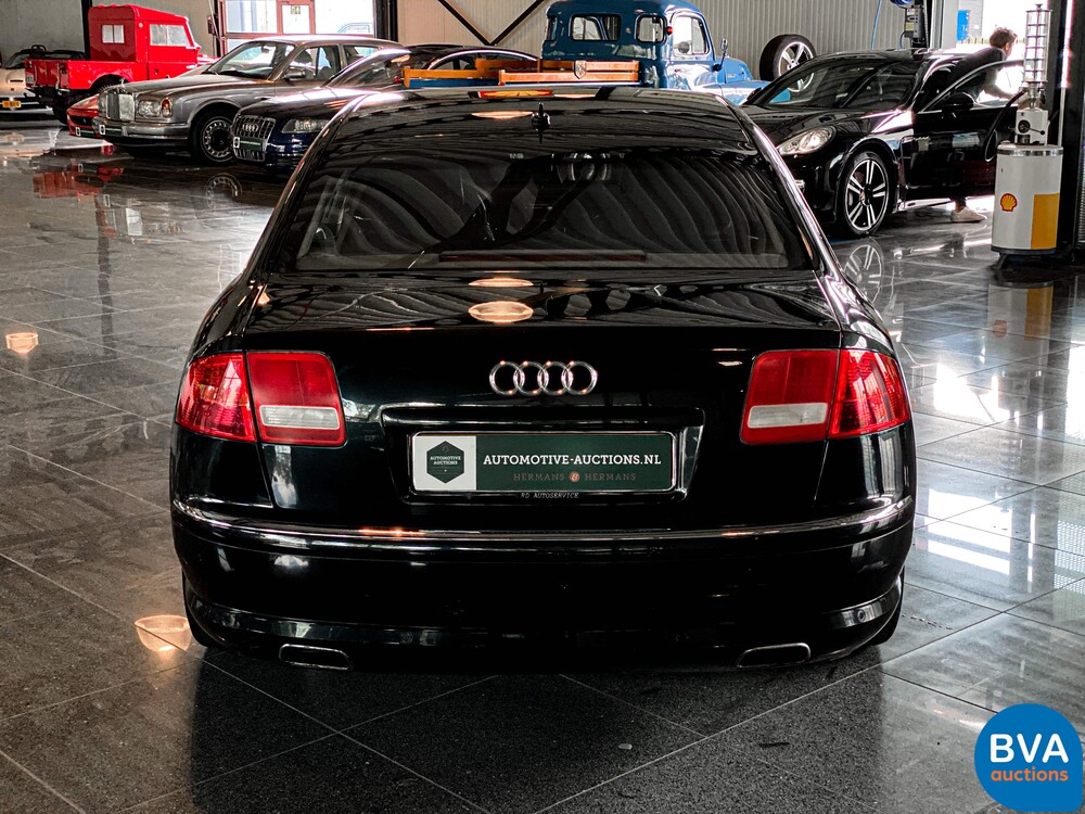 Audi A8 Lang 6.0 W12 Quattro Pro line 450pk 2004, 69-RD-NX